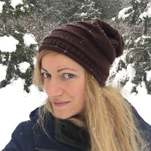 Meet your Posher, Carly